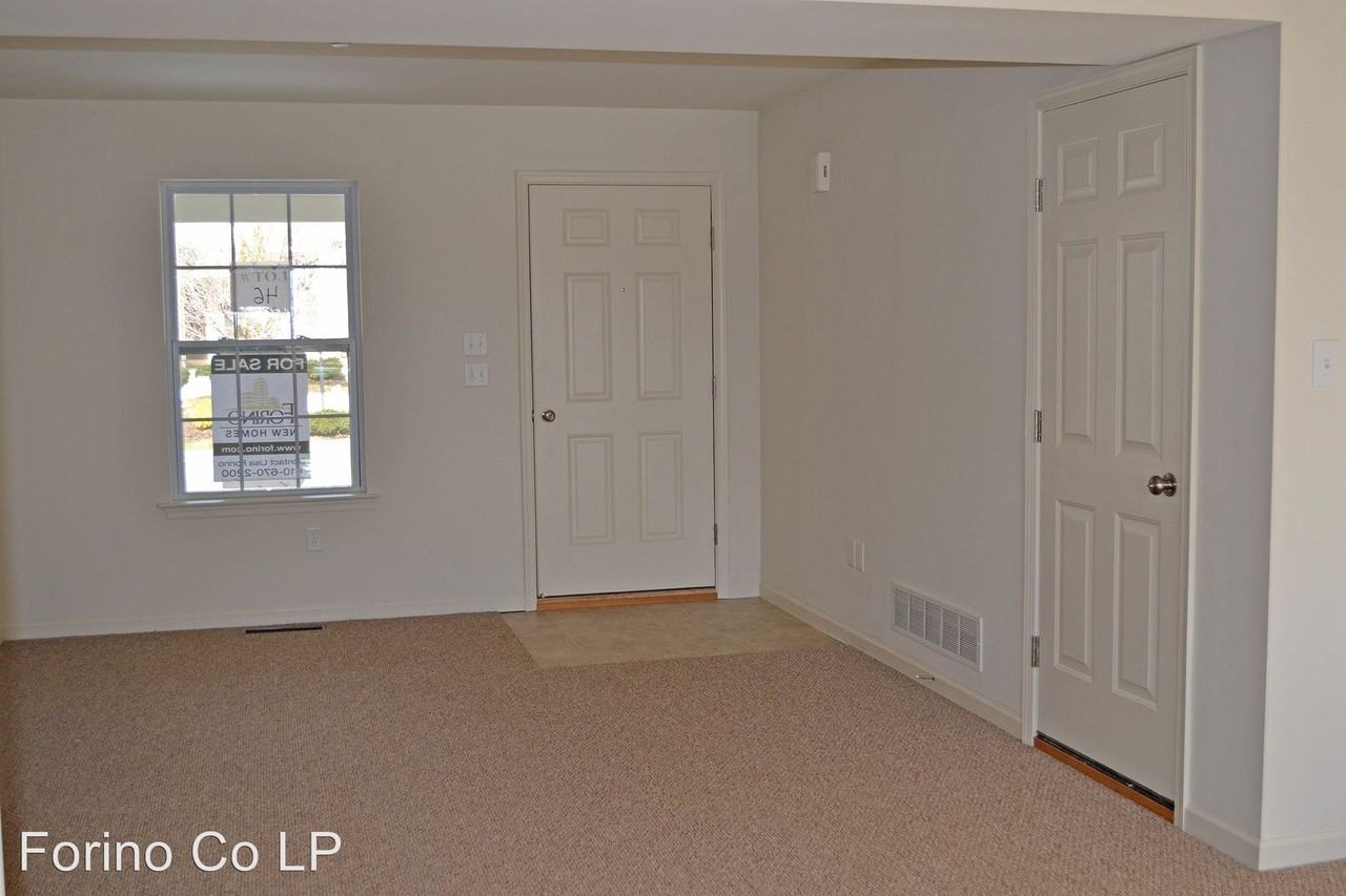 23 East Abby Lane - Photo 2 of 16