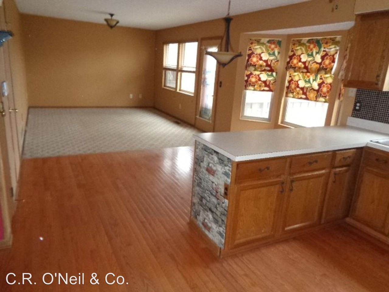 827 Prairie Road - Photo 3 of 30