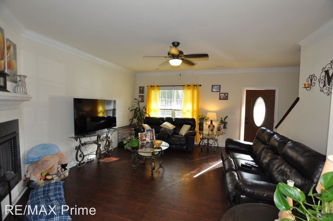 1735 Airport Road - Photo 2 of 20