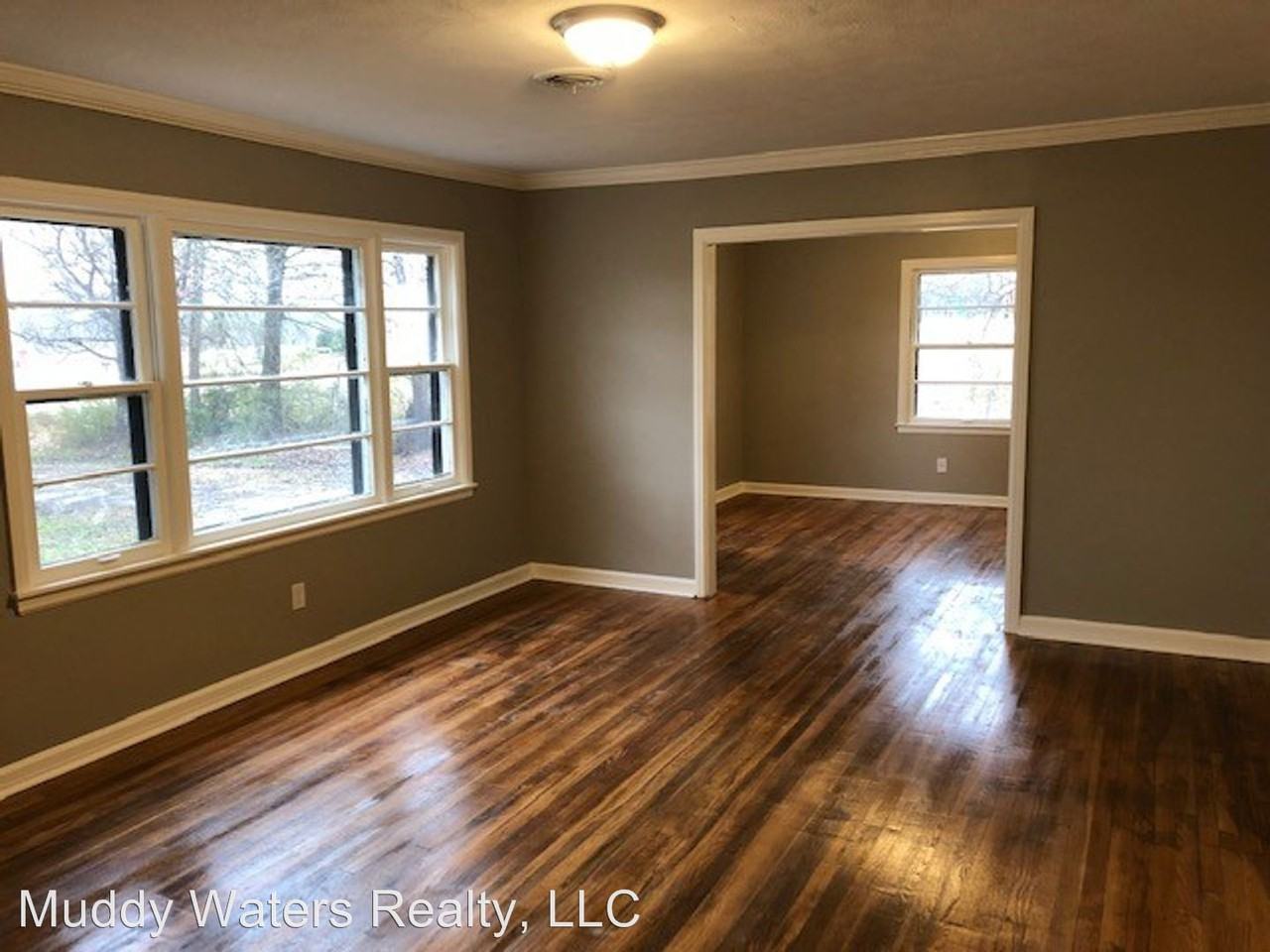 1923 Briar Ridge - Photo 3 of 11