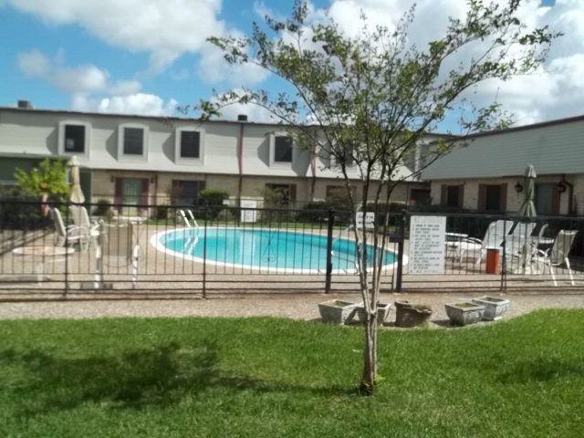 2901 Helena Ave #202 - Photo 7 of 20