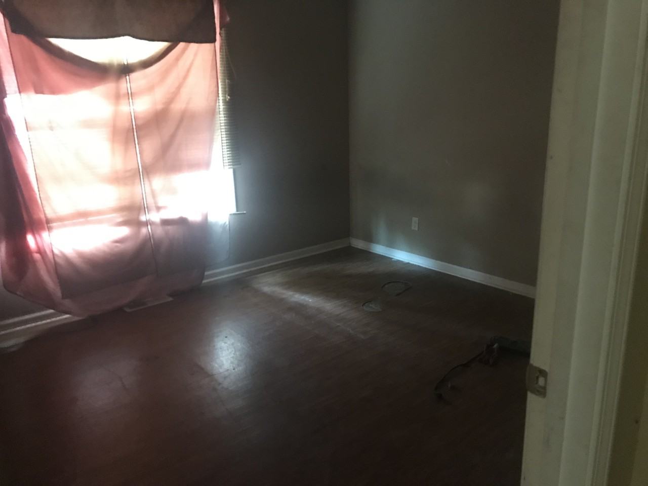 821 Martin St - Photo 3 of 7