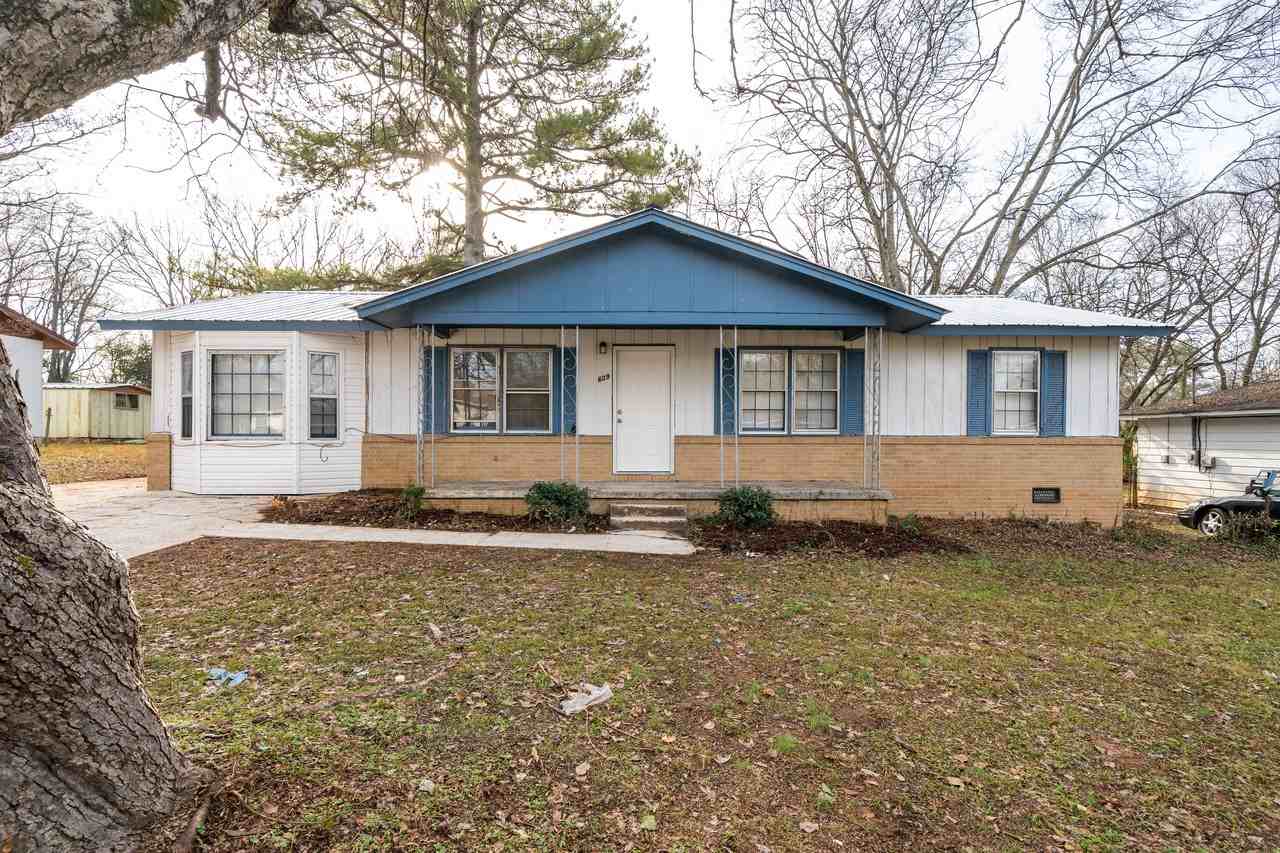 609 Murray Rd Nw, Huntsville, AL 35811 3 Bedroom House for 1,185/month