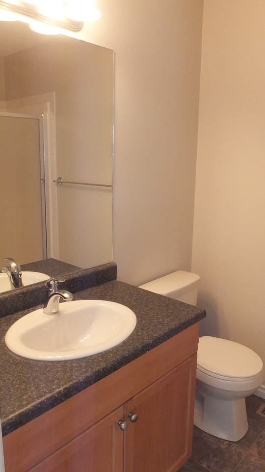 1563 - 35 Avenue Nw - Photo 3 of 17