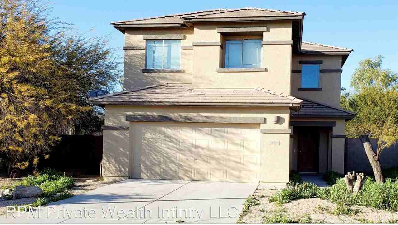 11606 W. Kinderman Drive - Photo 2 of 16