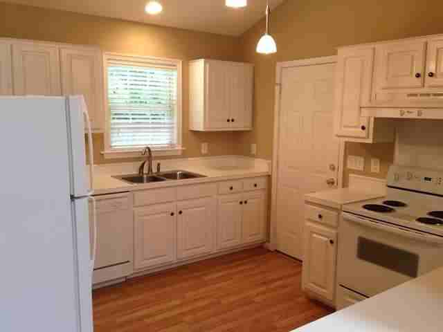 1706 Dunneman Court - Photo 2 of 6