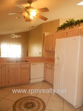 2449 Palm Creek Ave - Photo 3 of 16