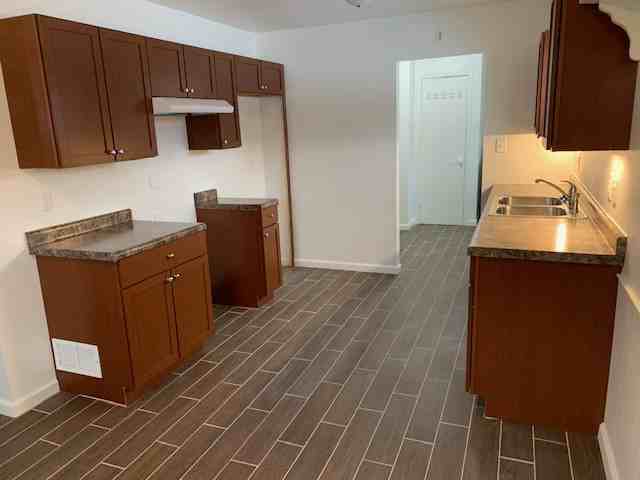 18602 Centralia - Photo 2 of 8