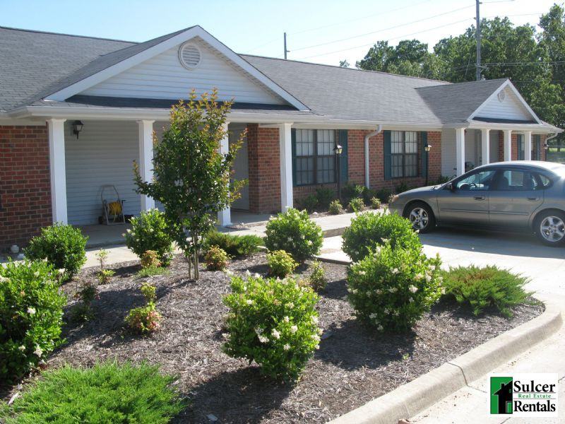 2211 Conrad Dr #6 - Photo 2 of 8
