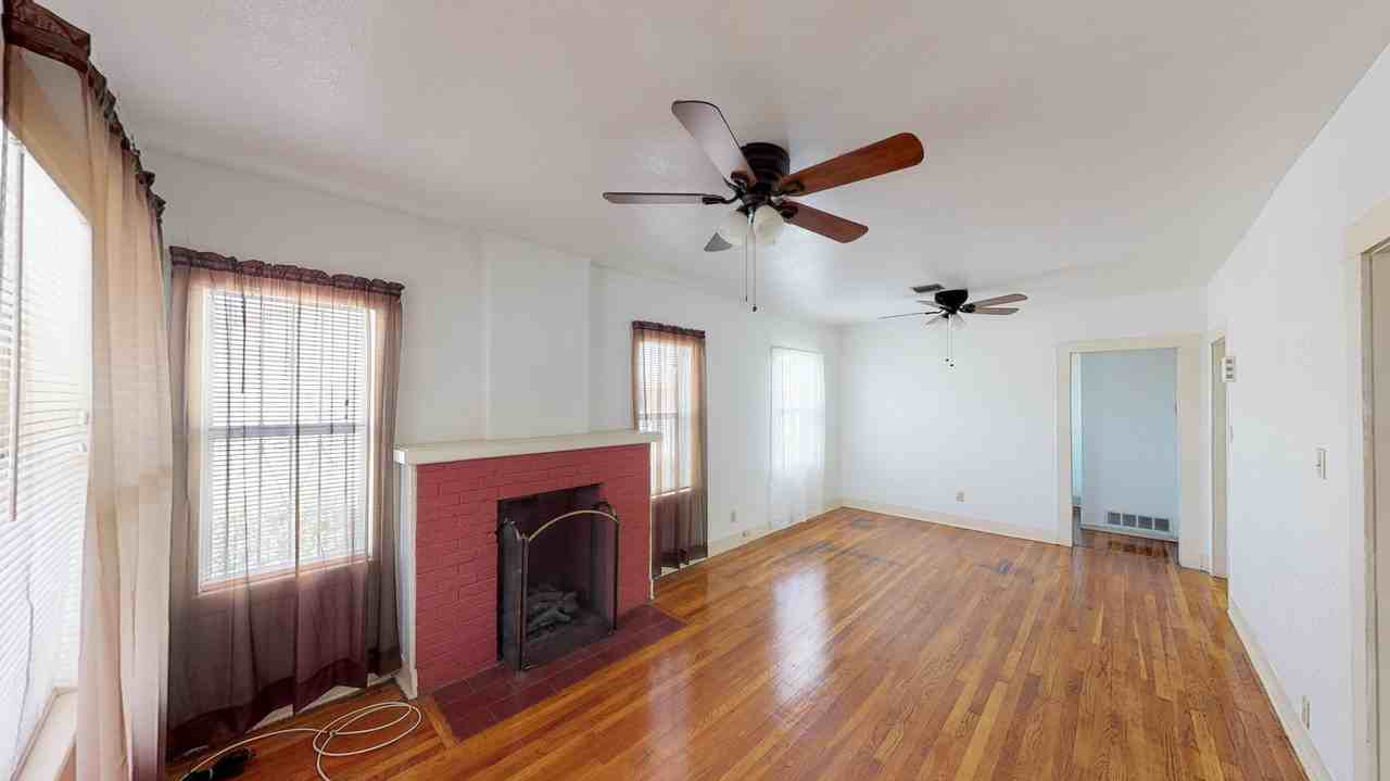 4415 Bliss Avenue - Photo 2 of 33