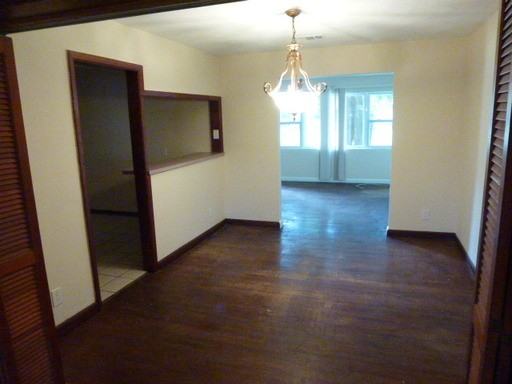 6605 Lenczyk Dr - Photo 3 of 9