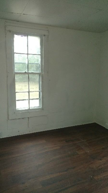 1001 Vance Street E. - Photo 3 of 16