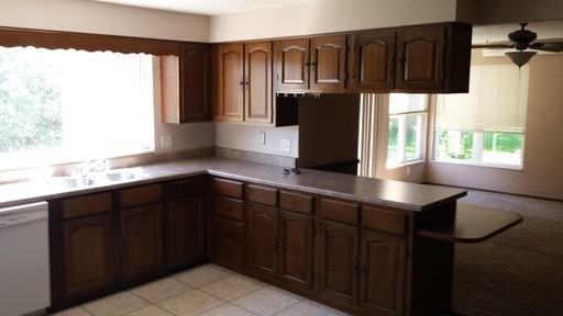 46620 267th St - Photo 3 of 5