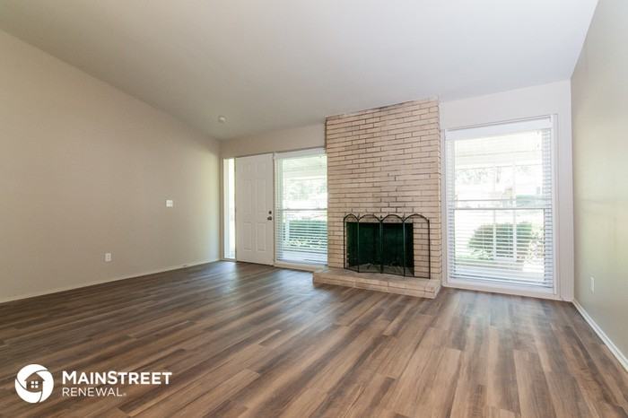 3150 Durwood Drive - Photo 3 of 15