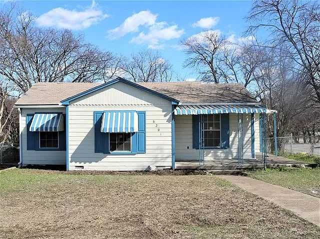 3201 Mitchell Blvd - Photo 3 of 16