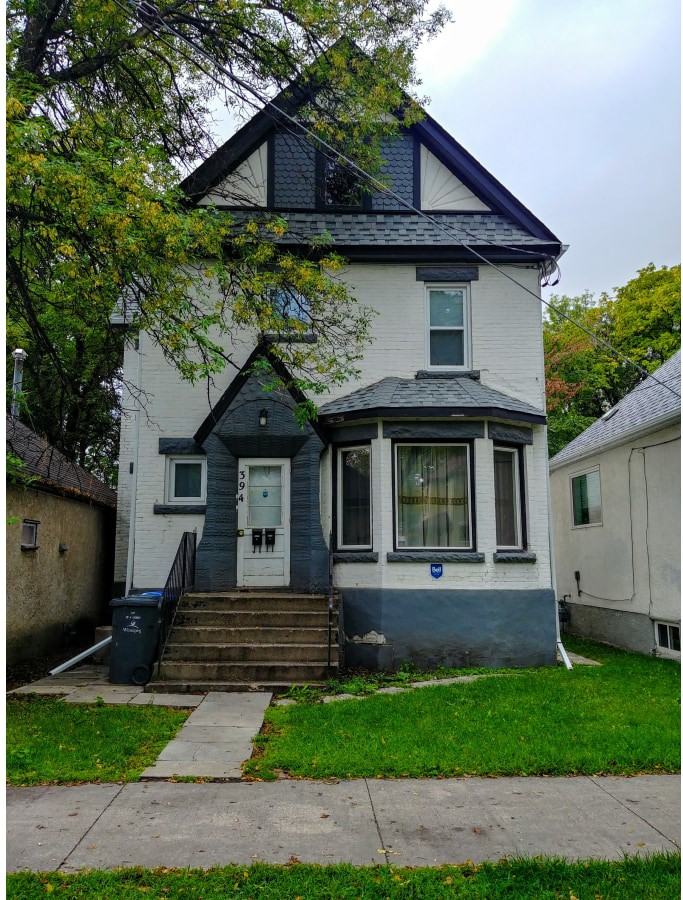 394 1394 Burrows Ave Winnipeg Mb R2w 1z8, Winnipeg, MB R2W 1Z8 2