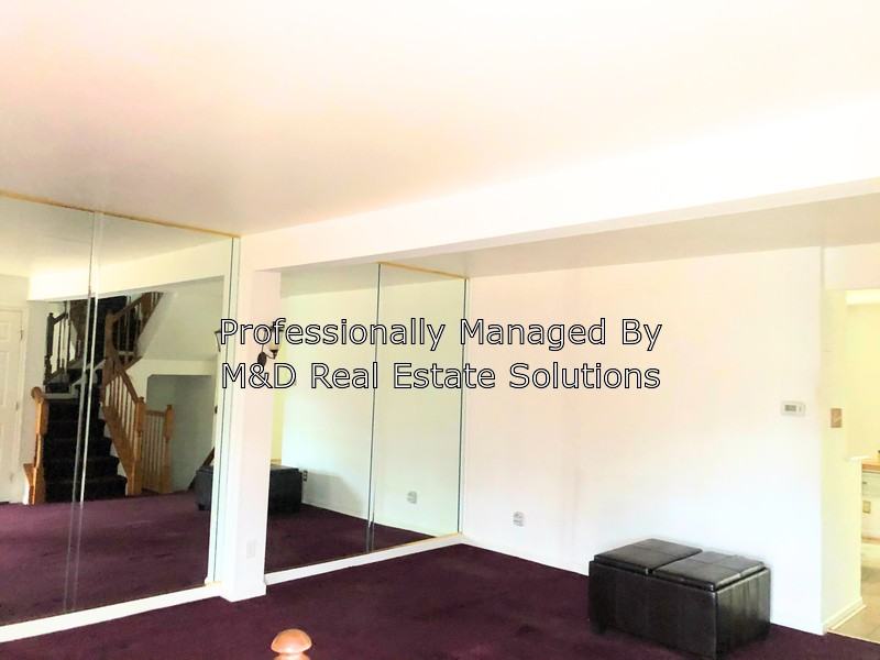 70 Coachlight Dr - Photo 2 of 13