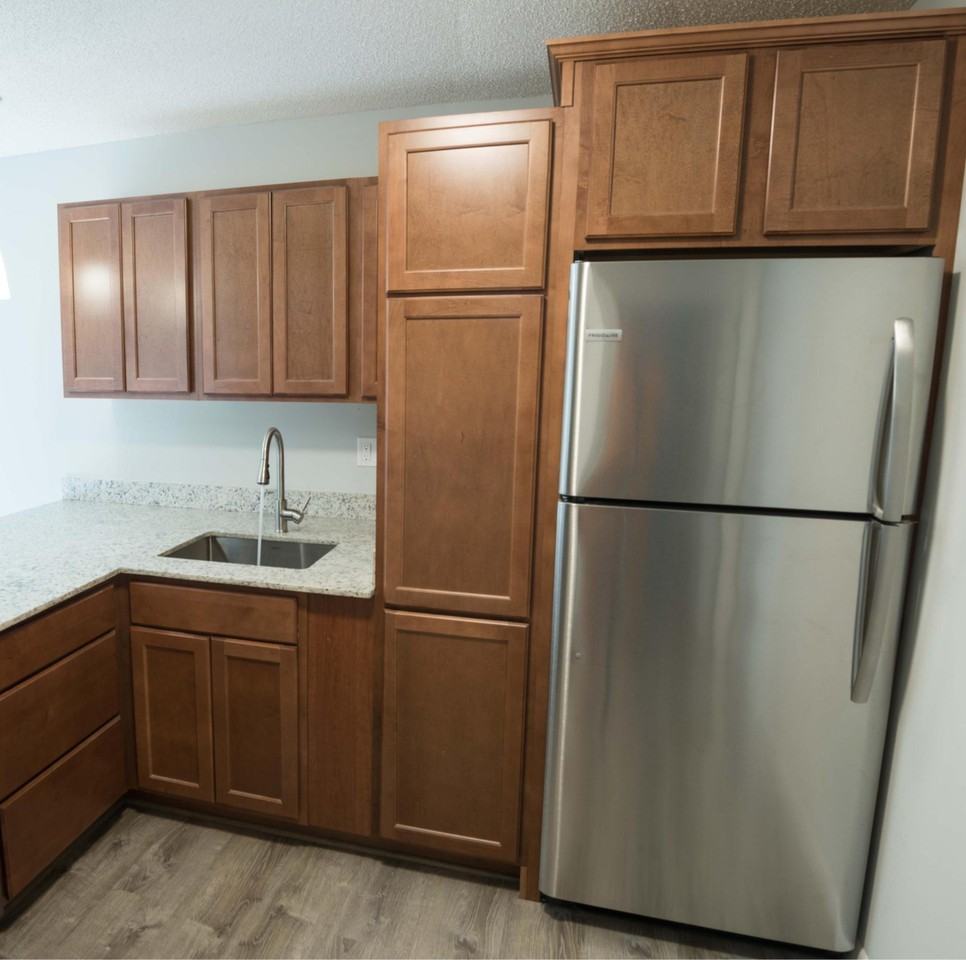 401 Marshall Court #08 - Photo 3 of 11