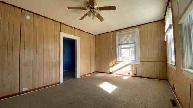 1280 Phelps - Photo 2 of 9