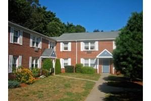 The Willows - Photo 3 of 14