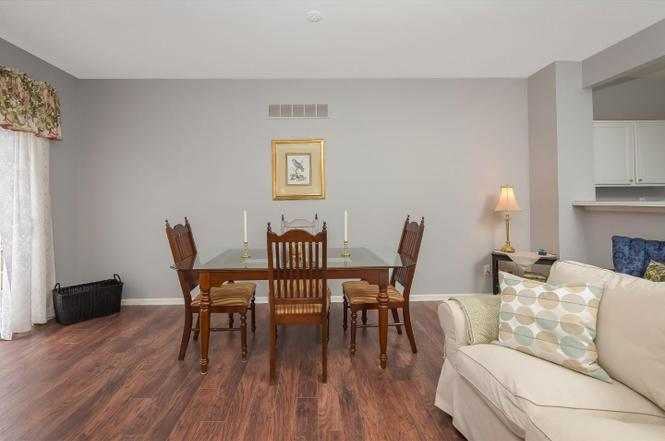 6 Redden Ct - Photo 3 of 24