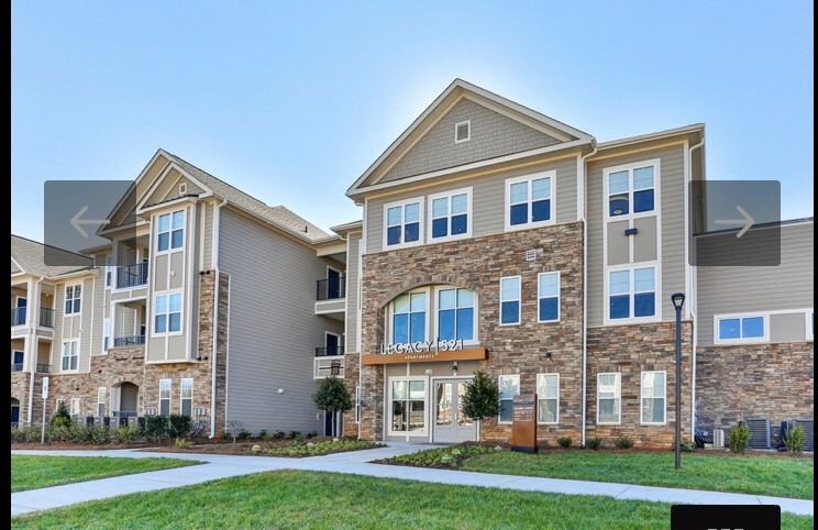 15645 Greythorne Dr, Charlotte, NC 28277 3 Bedroom