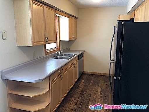 7019 Morgan Ave N - Photo 2 of 13