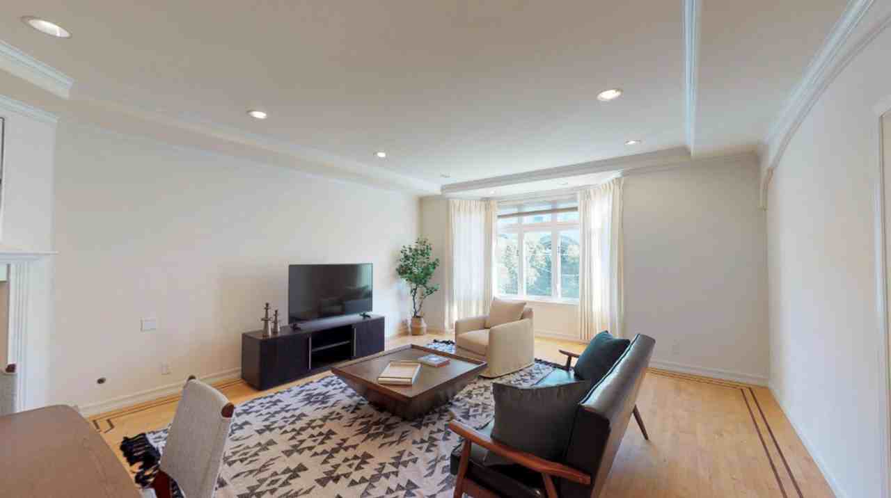 Stunning Richmond home with rooftop deck Apartments in San Francisco