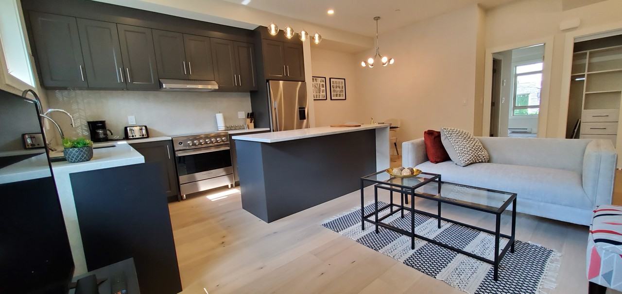 115 West Queens Road