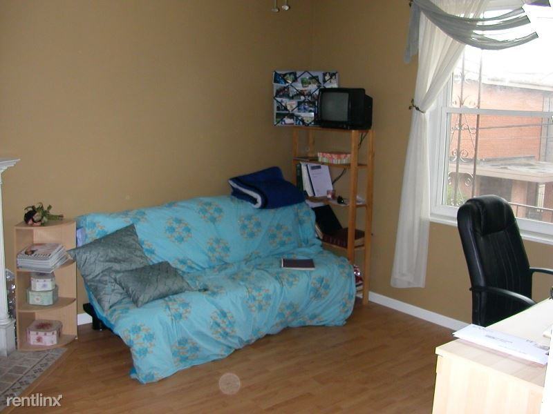 3251 Parkview Ave 1f & 2f - Photo 2 of 14