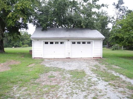 371 Trollingwood Rd - Photo 2 of 11