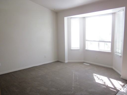 4874 Mountain Park Cir - Photo 3 of 16