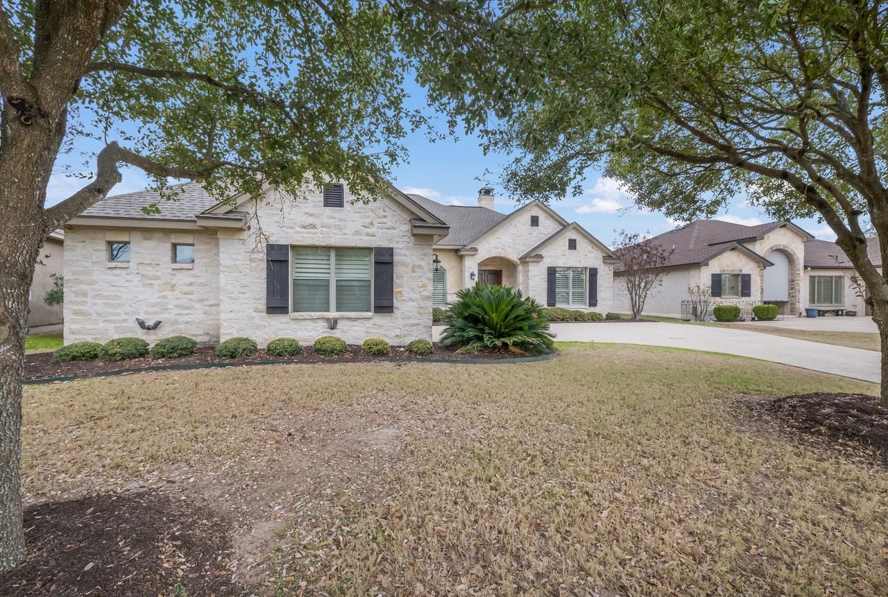 29939 Cibolo Run - Photo 2 of 20