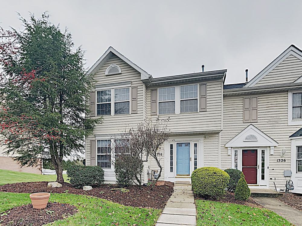 1328 Meadowbrook Dr, Canonsburg, PA 15317 3 Bedroom Apartment for Rent