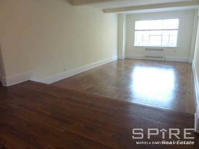 Central Park West #18A