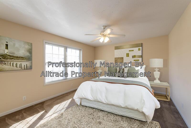 1302 Somerset Court - Photo 2 of 27