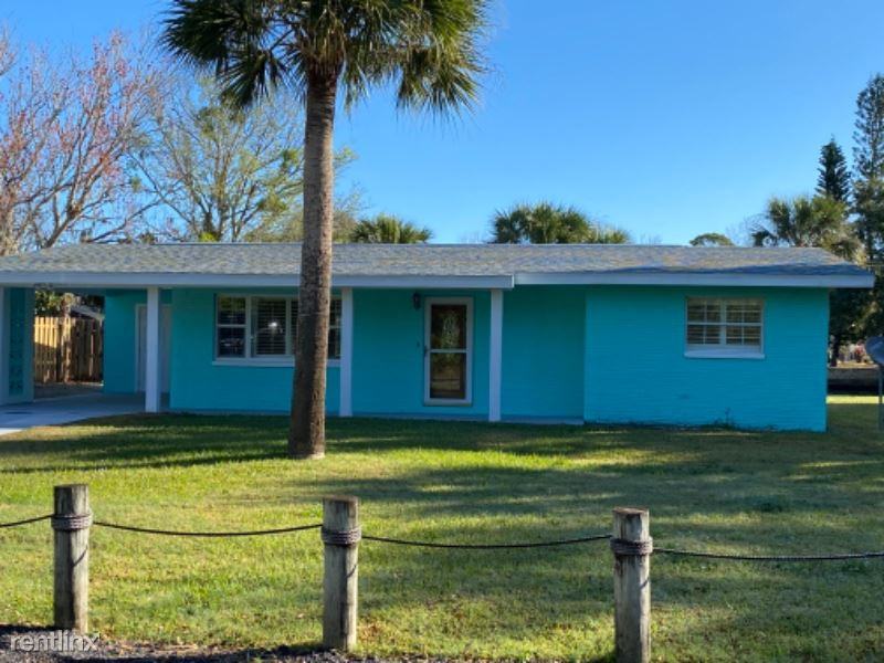 469 West Street - Photo 2 of 16