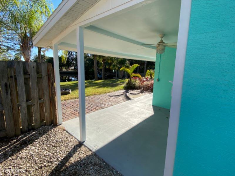 469 West Street - Photo 3 of 16