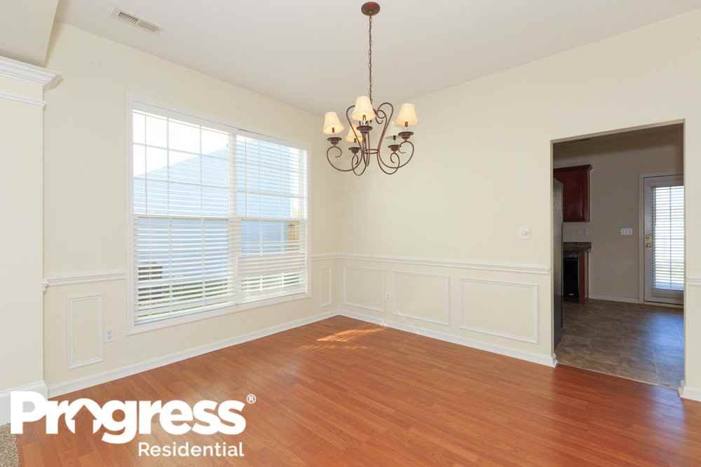 14505 Asheton Creek Dr - Photo 3 of 12