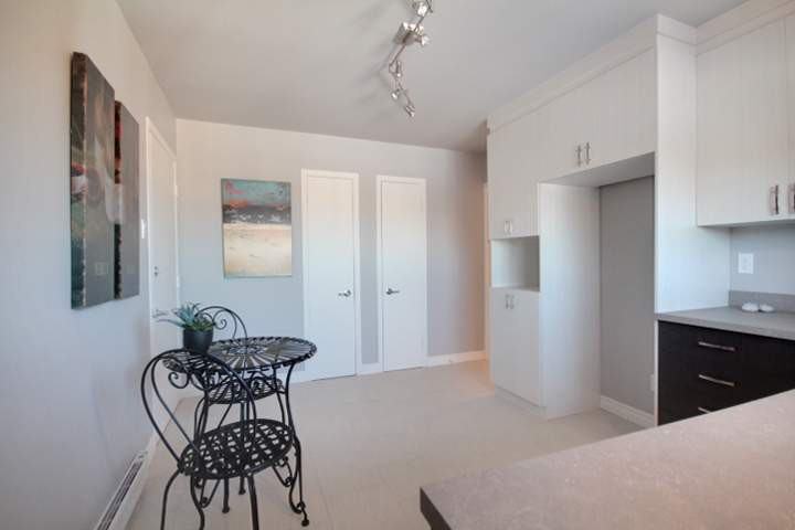 Laroche (3009-3015) - Photo 2 of 17