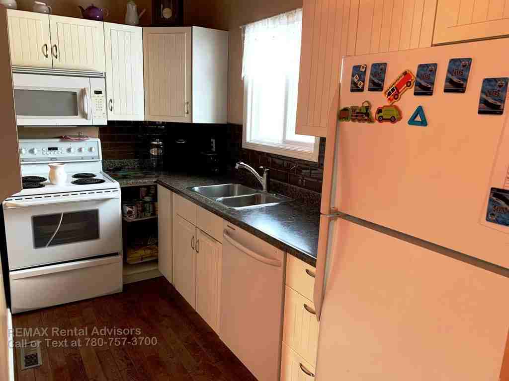 78 Northwoods Village NW - Photo 2 of 15