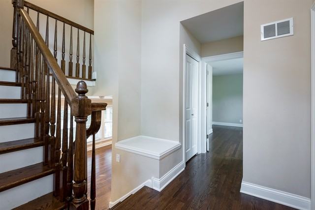 468 Green Bay Rd #468 - Photo 2 of 20