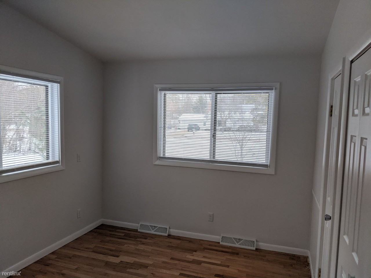 4001 Haskin Dr - Photo 3 of 10