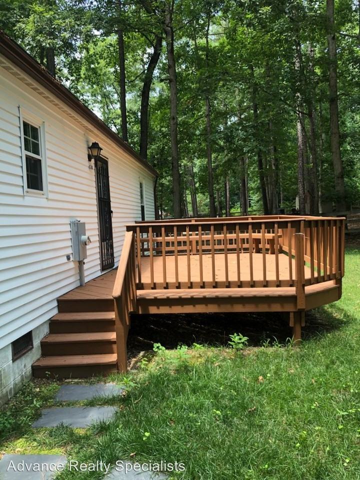 729 Royal Crescent Drive, North Chesterfield, VA 23236 3 Bedroom House