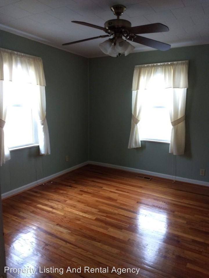 601 W H Street - Photo 3 of 14