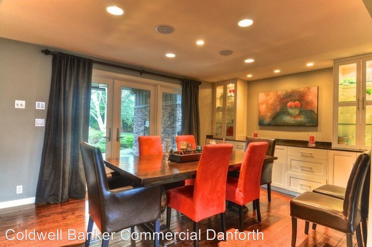 6031 126th Ave Ne - Photo 3 of 12