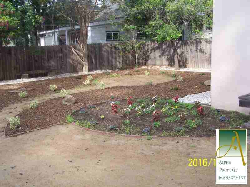 2720 25th St - Photo 2 of 10
