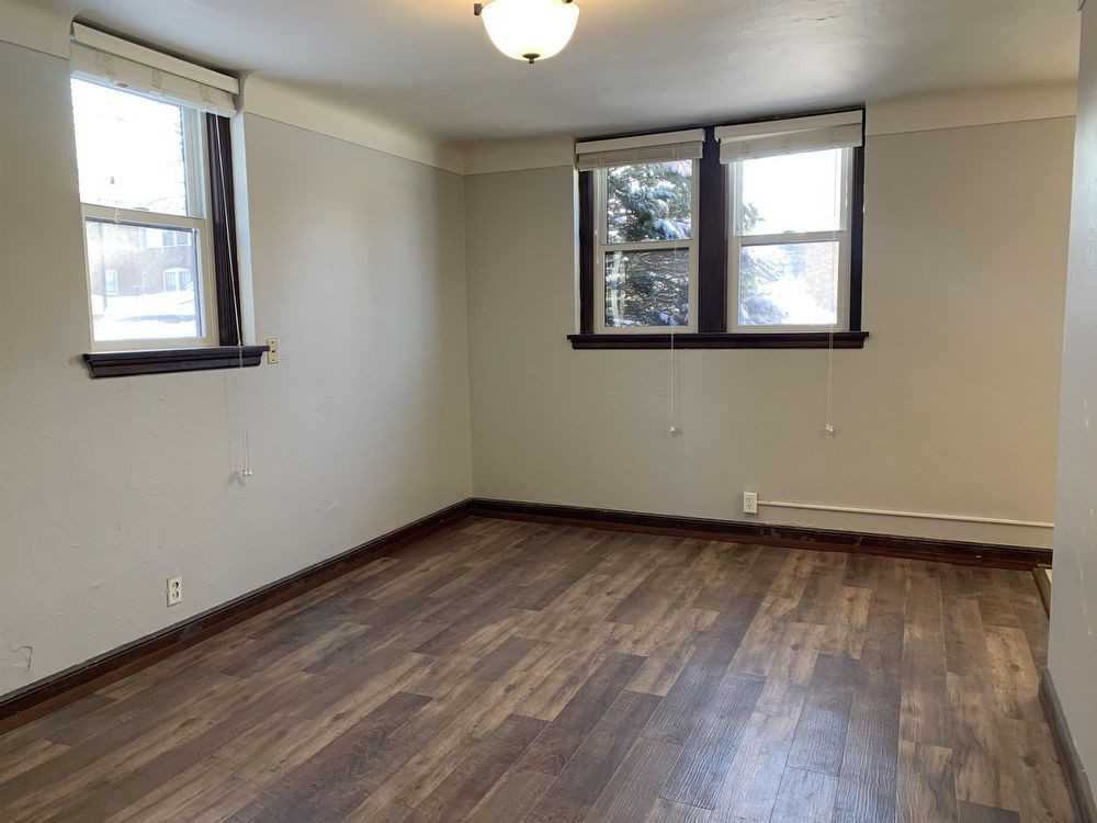 1631 Charles Ave - B2 - Photo 2 of 11