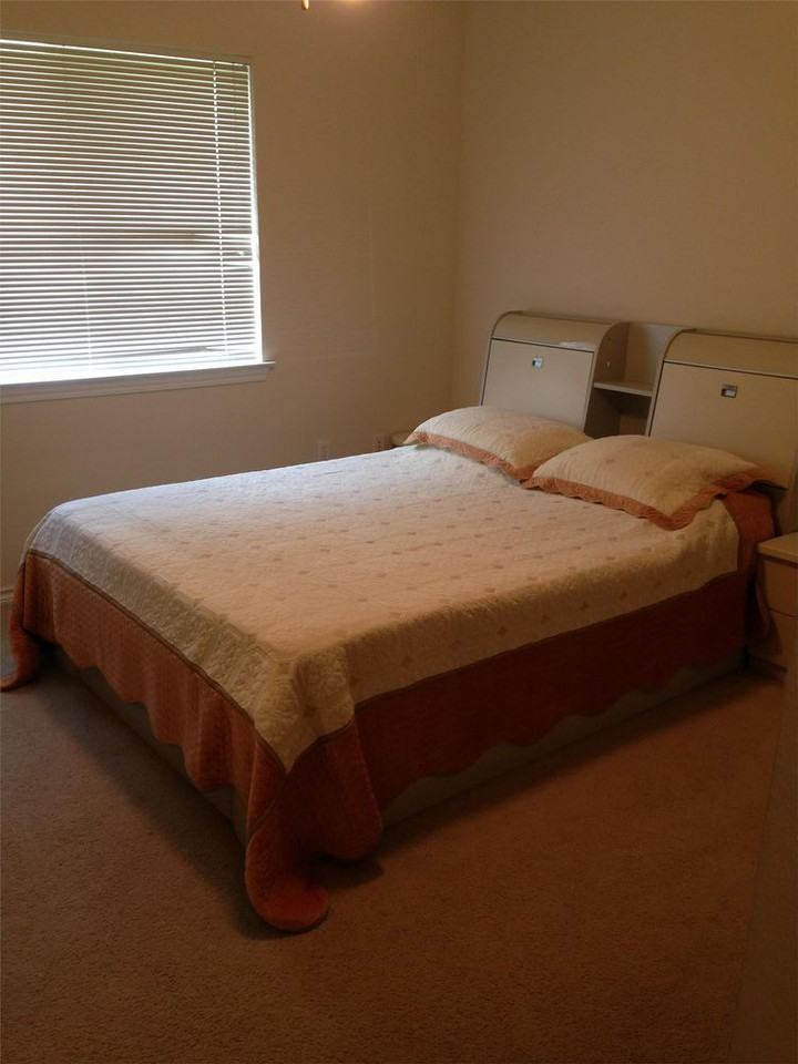 2336 Pronghorn - Photo 2 of 10