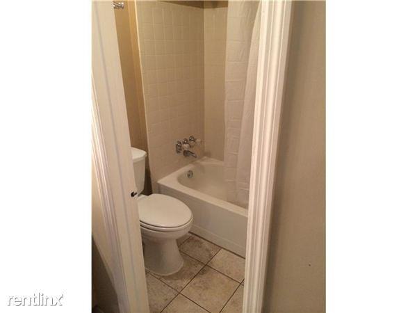 4581 W McNab Rd - Photo 2 of 7